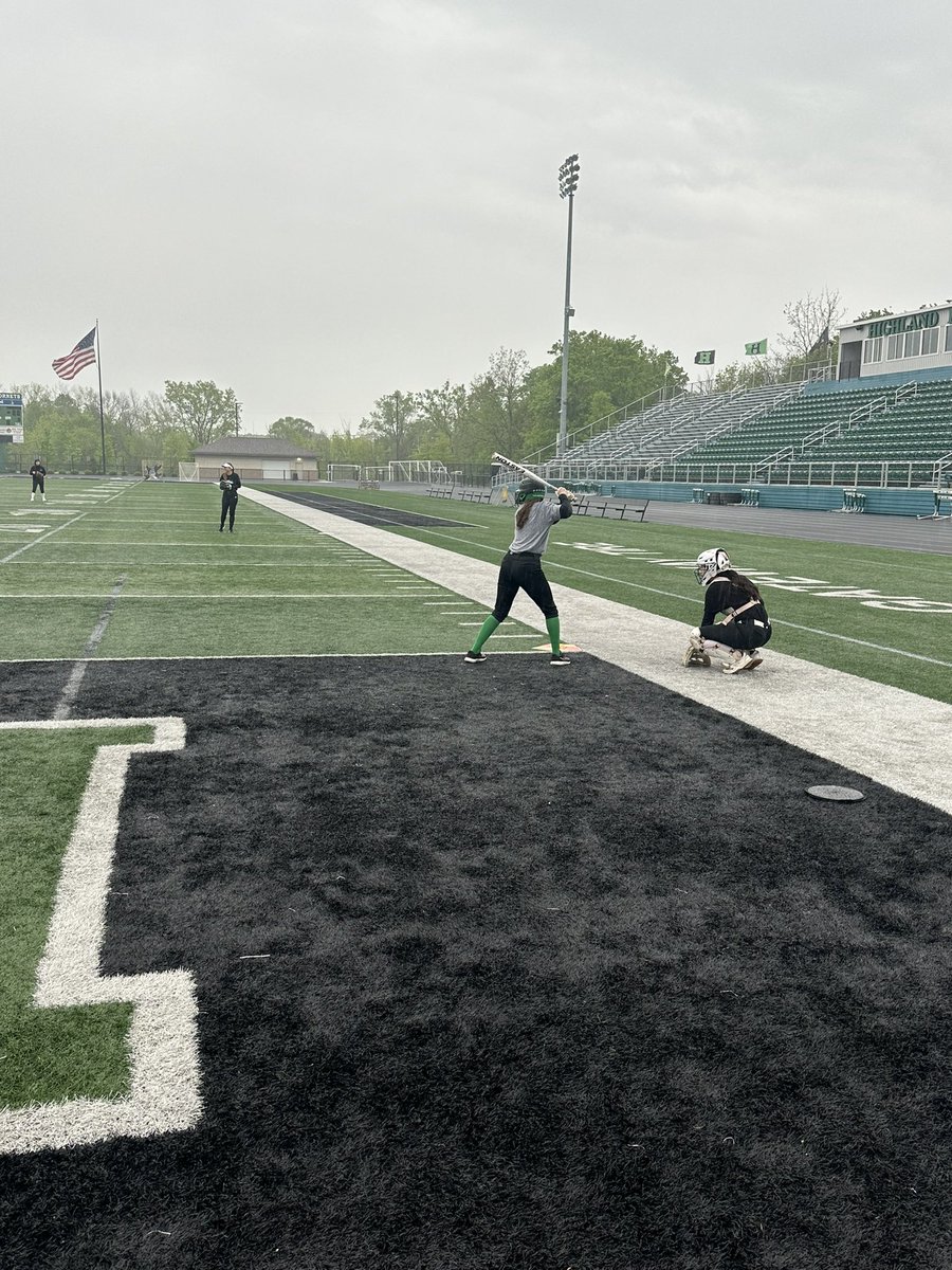 Highland Hornets Softball tweet media