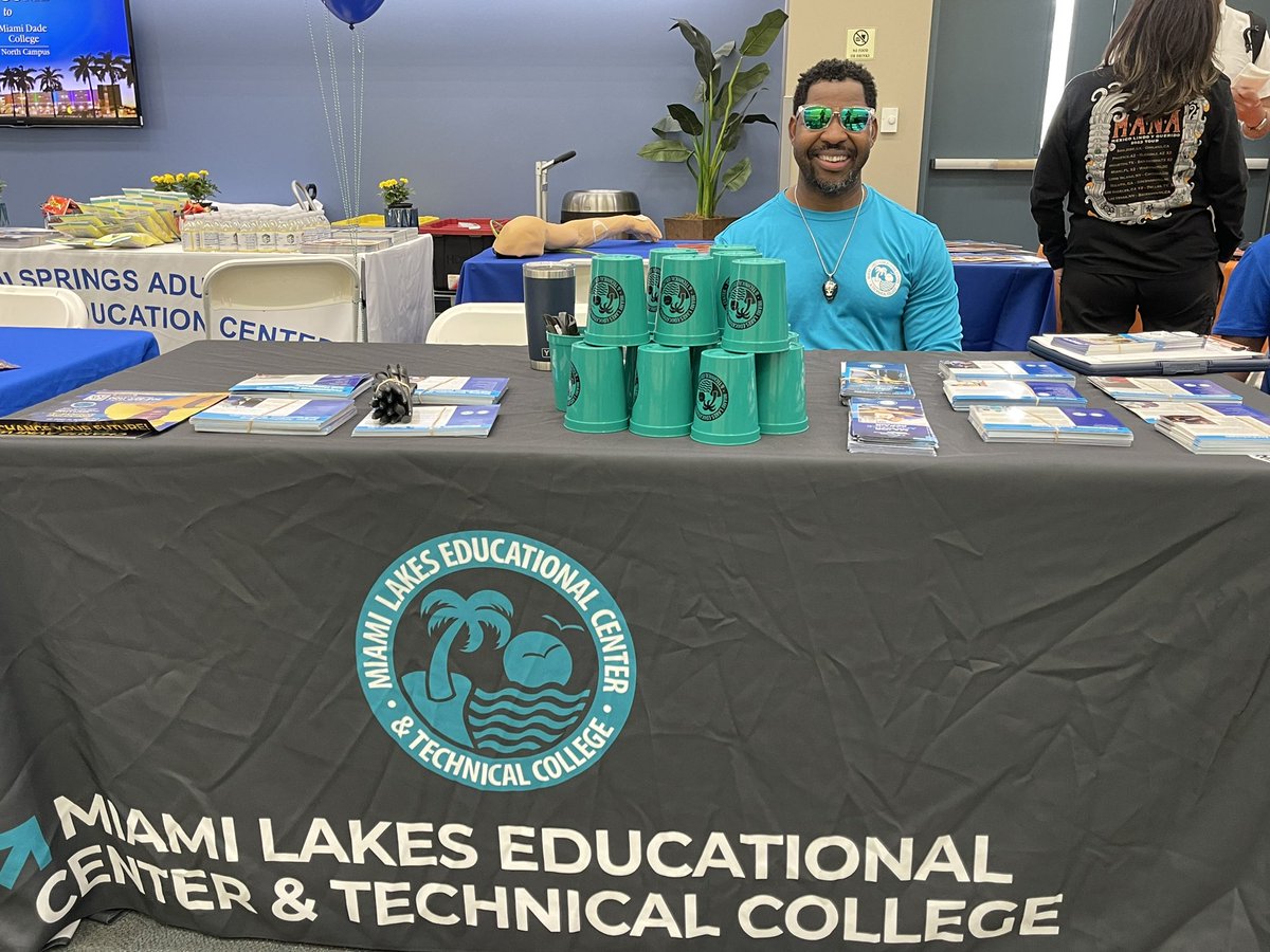 Come join @MlecTech at the Parent Choice Expo taking place at MDC today! #yourbestchoicemdcps