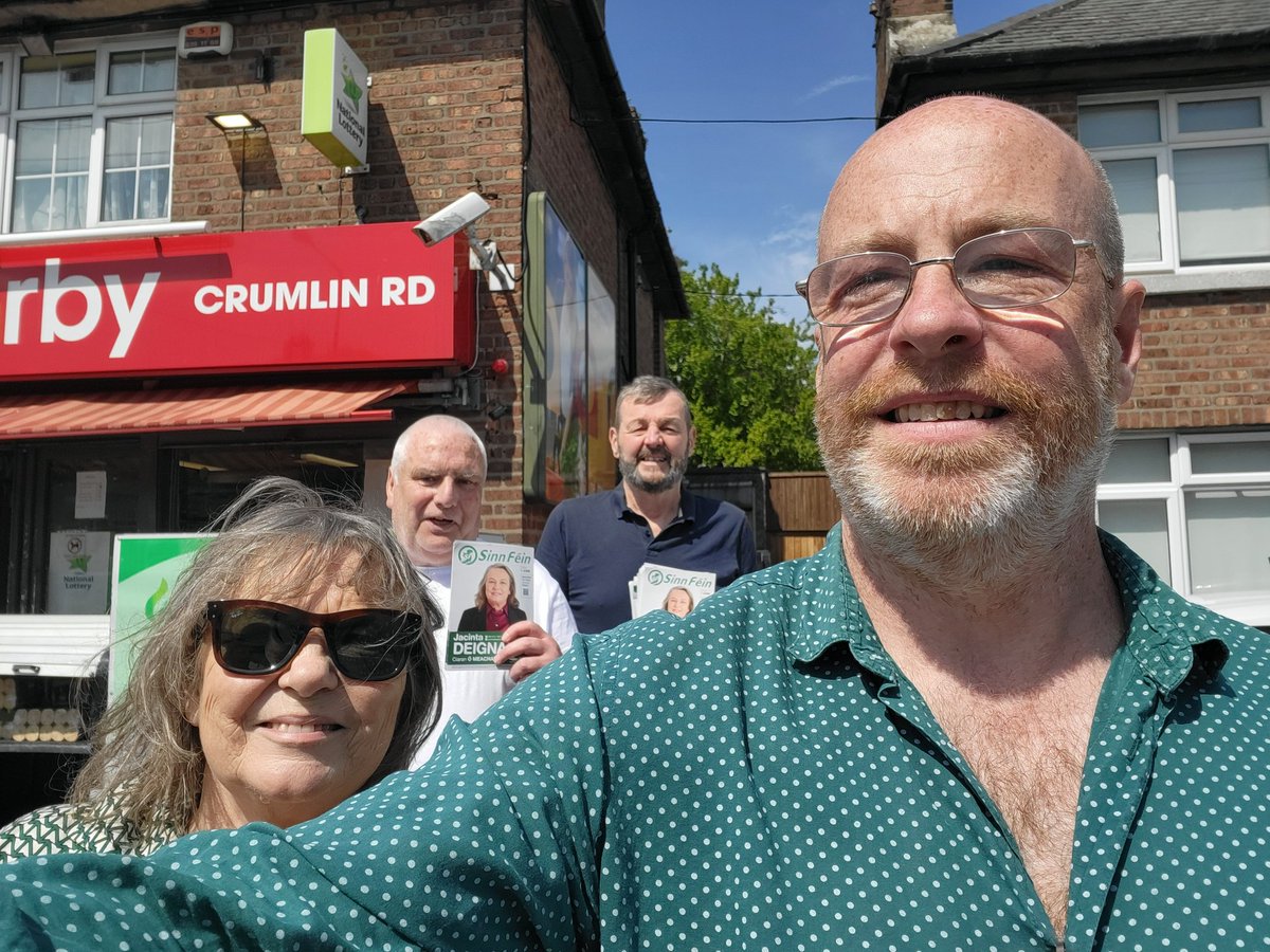 Jasonlamb76's tweet image. Great to get a canvass in, in my own "hood" #Crumlin .
Great reception for Jacinta along the Crumlin Road.

Votáil Jacinta Deignan No.1 @CiaranOMeachair No.2 #LE24

Votail @DaithiDoolan and @LNBDublin For Europe #EU24