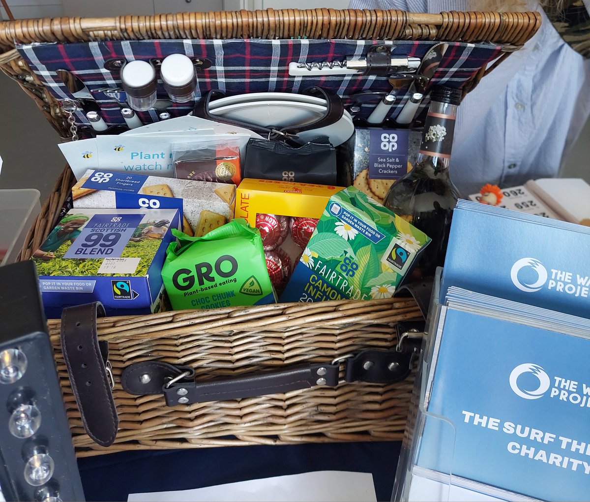 fionamhale's tweet photo. Delighted to support the wonderful Wave Project Spring Scamper 2024, Dunbar, with 2 packed picnic baskets of #Coop goodies (for their raffle). On the hottest day of the year! A very worthy cause. https://t.co/3wjunelOy7 #community #MentalHealthAwarenessWeek https://t.co/Xqf2Iy8iPe