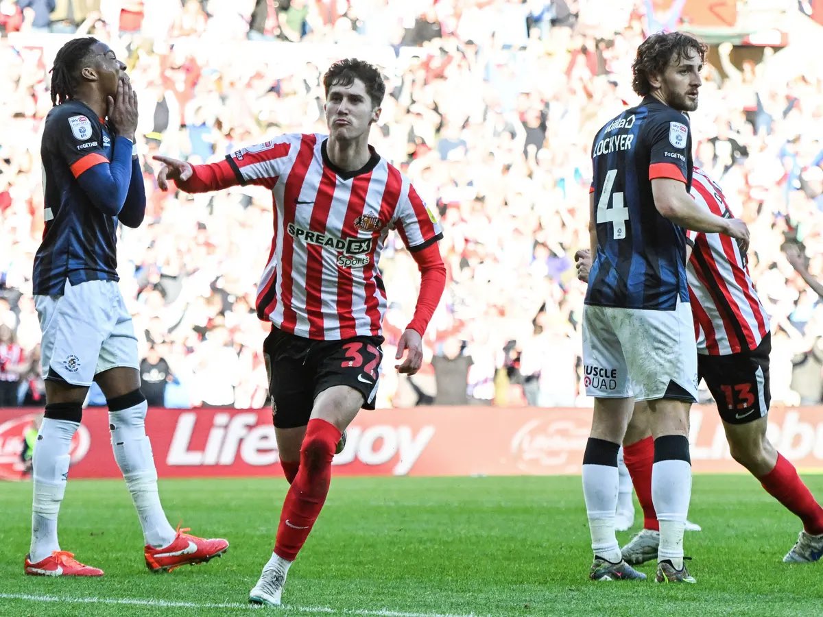 Sunderland Pictures That Go Hard (@hardsunlunpics) on Twitter photo 