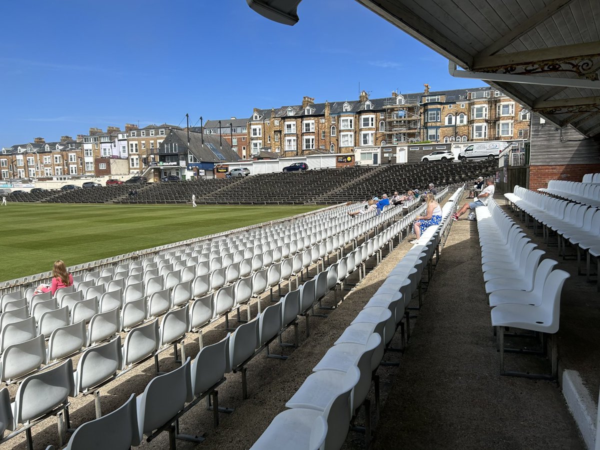 Emma’s Ground Guide tweet media