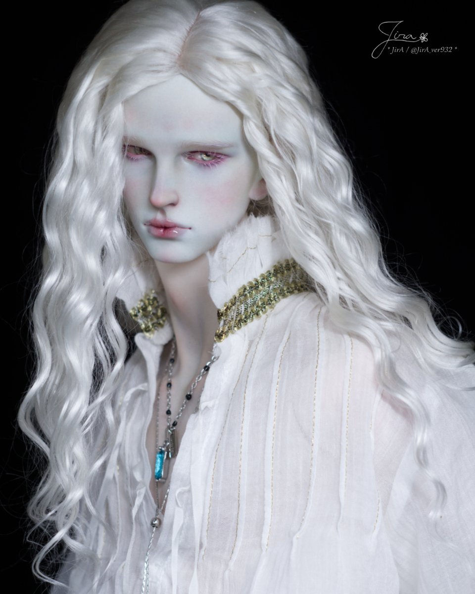 JirA_ver932's tweet image. Anima出品子(ホワイト肌)。
真っ白な肌とバラ色の粘膜、青い毛細血管。白を強調するように塗って、アルビノ風じゃなく、アルビノそのものを目指した子。
IOSのホワイト肌は純白手前のミルク色。ホワイト肌のLLTボディだとそこそこ色差があります。

#MIDORI_shop #iosdoll