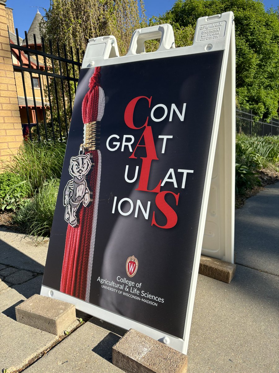 Happy Graduation Day Badgers! We’ll see you at Allen Centennial Gardens this morning! #UWGrad