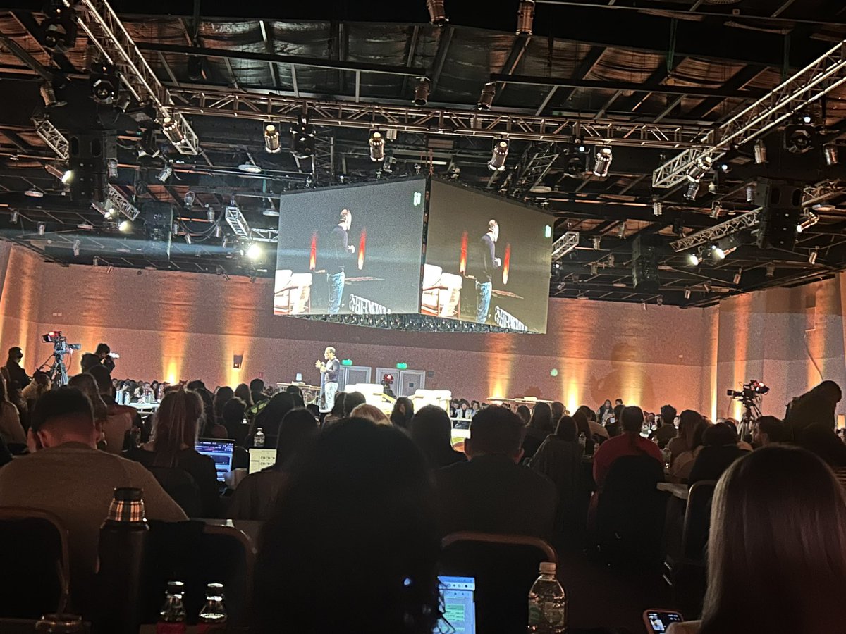 M Estela Moreno tweet media