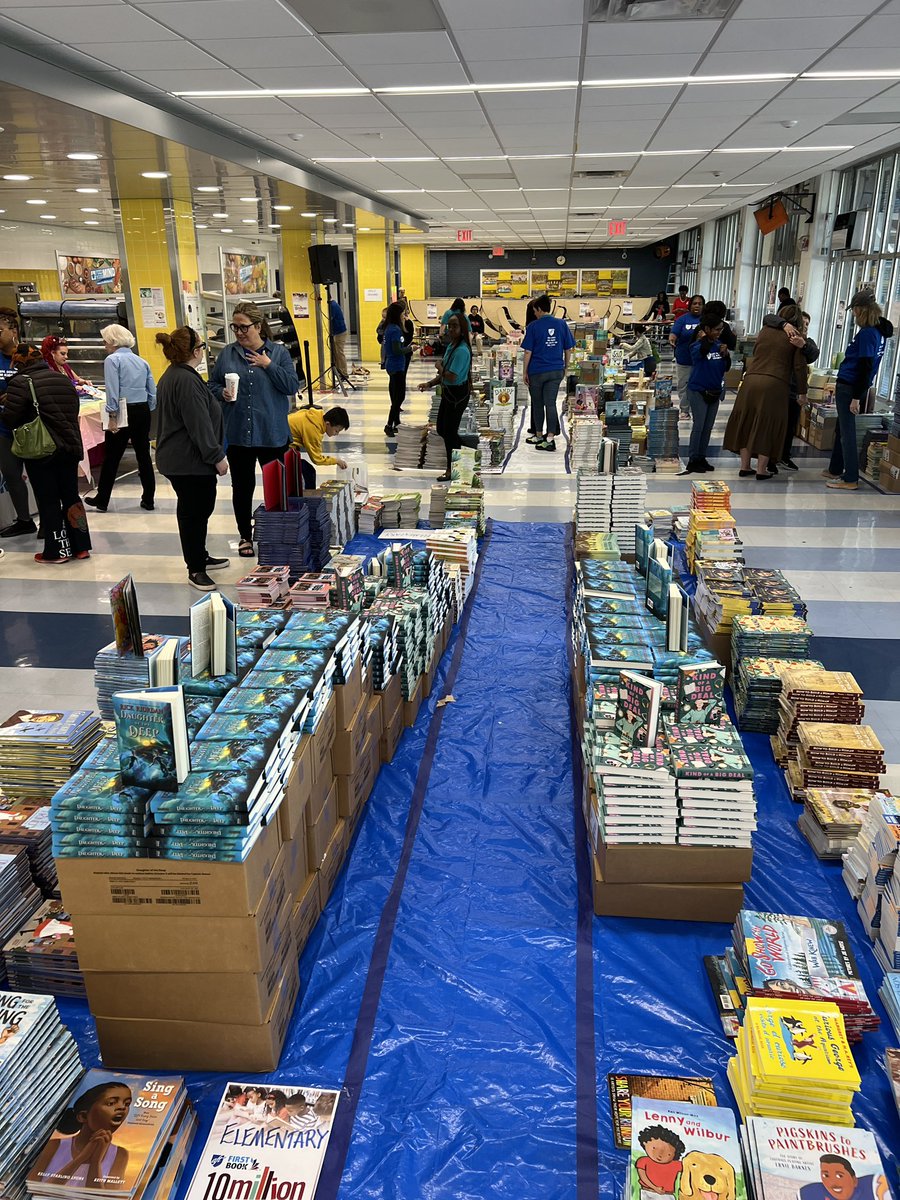 Right now in NYC we’re giving away 50,000 free books to kids. In the last 12 years we’ve given away 10 million free books through our partnership with @FirstBook. #RealSolutions