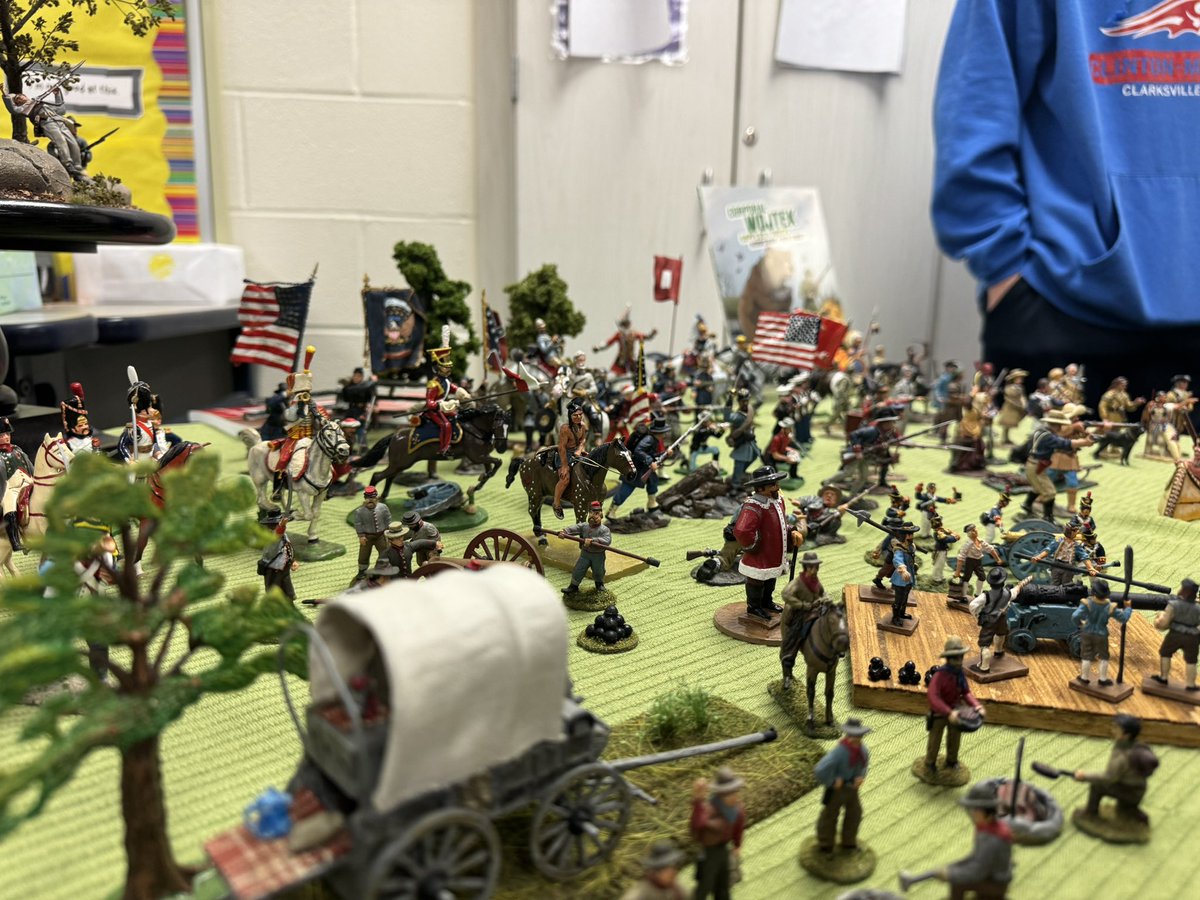 Clinton-Massie Middle School tweet media