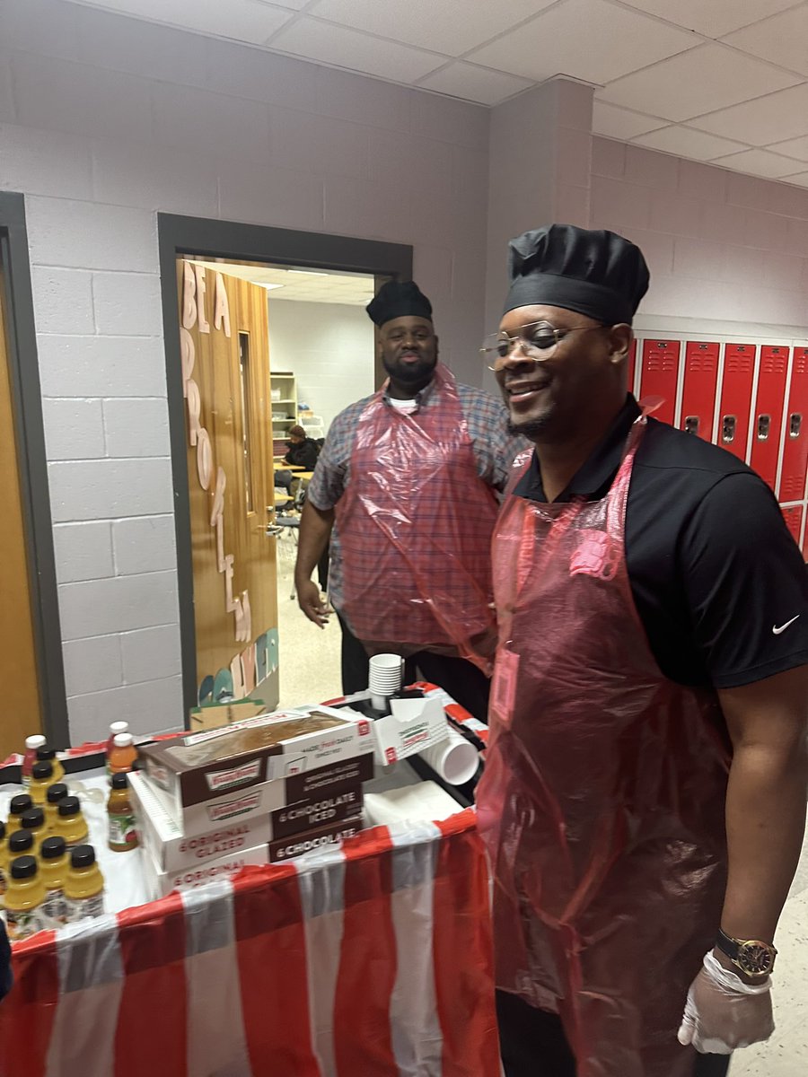 All smiles as Banneker’s A-Team made their way around campus for Teacher Appreciation Week 🤩 🍩 😋