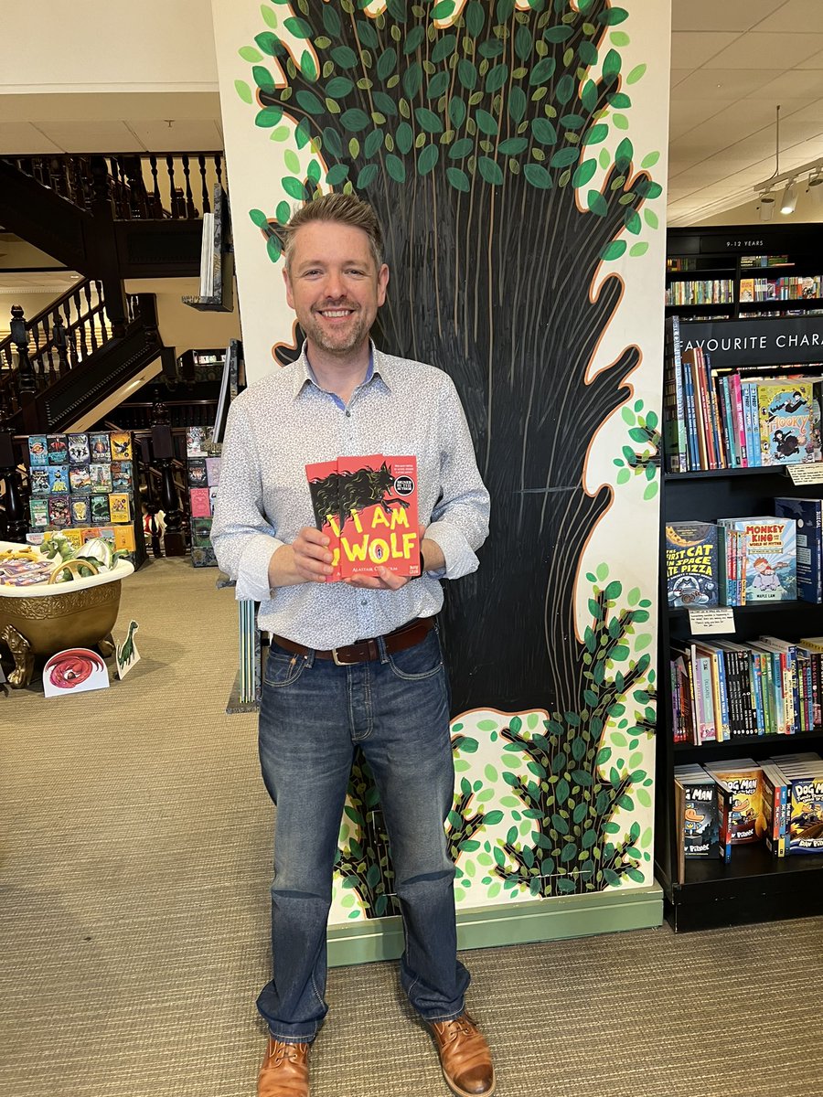 The celebrations for #IAmWolf continued yesterday with some fantastic signings! Thank you so much Ginger and Pickles Bookshop @Waterstones_Edi @BlackwellEdin @ToppingsEdin and @WaterstonesFort @alastair_ch @NosyCrow 🐺📚