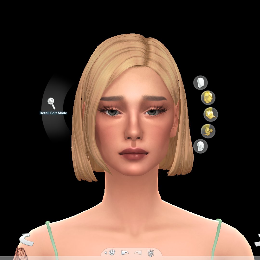 I think she's the prettiest Sim I've ever created??? 😍