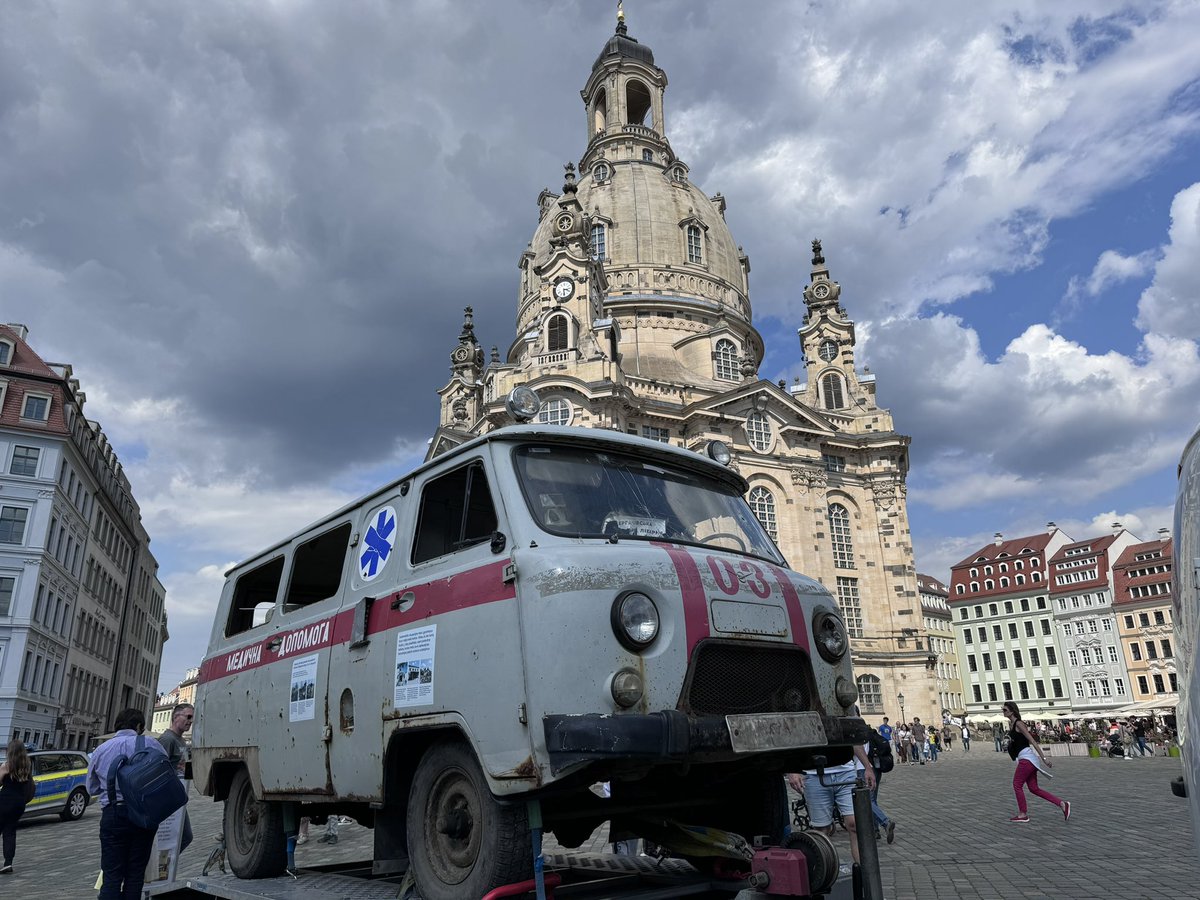 #Barwinka ist gerade an der Dresdner Frauenkirche angekommen