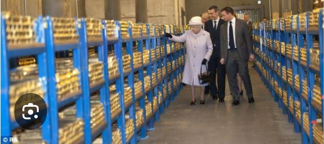 Does Britain have any gold mines within its borders?