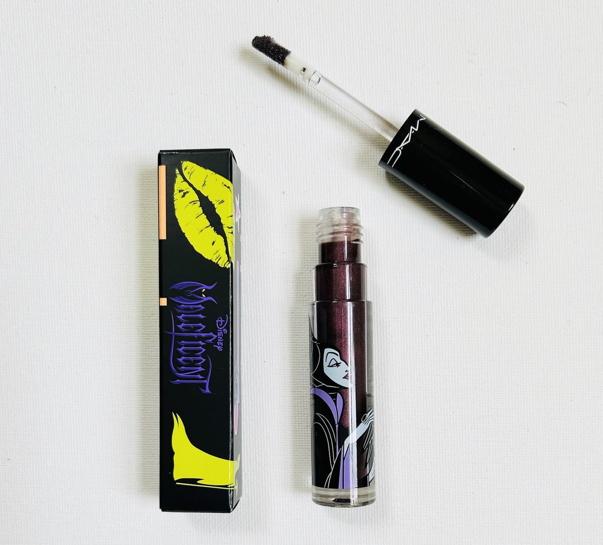 MAC Cosmetics is celebrating its 40th anniversary! So to mark the occasion, I'm giving away this MAC 40 Disney Favourites Maleficent Lipglass in shade 'Wrong Spell' on TwitterX. To enter, follow @davelackie & RT #win (ends 05/20) It's a plum shade with a glass-like shine.