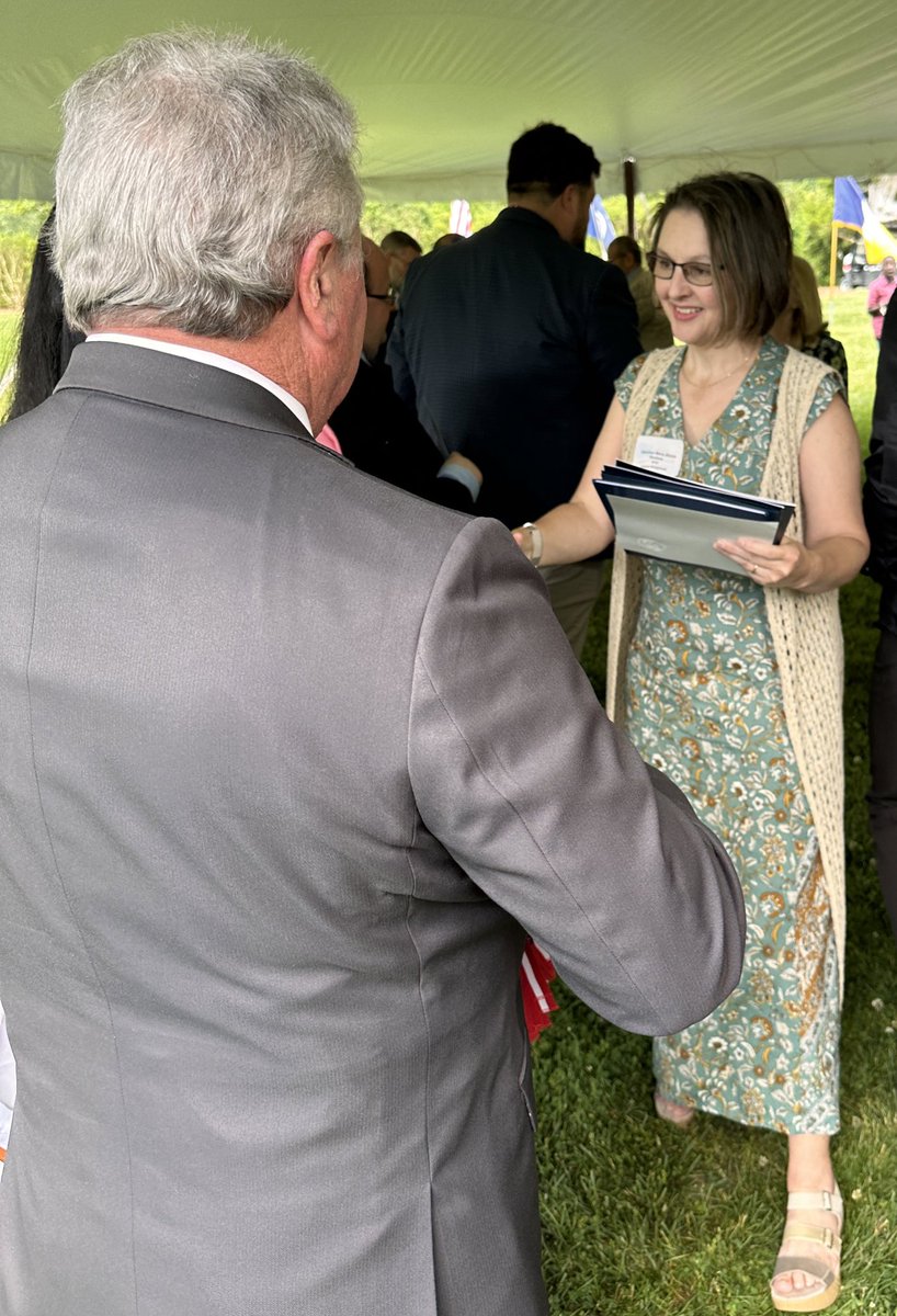 Even with 24h I still missed the SPFBO10 entry. Still, I got to see my wife become a naturalized American so there's always next year. Good luck to those chosen.🇬🇧🇺🇸