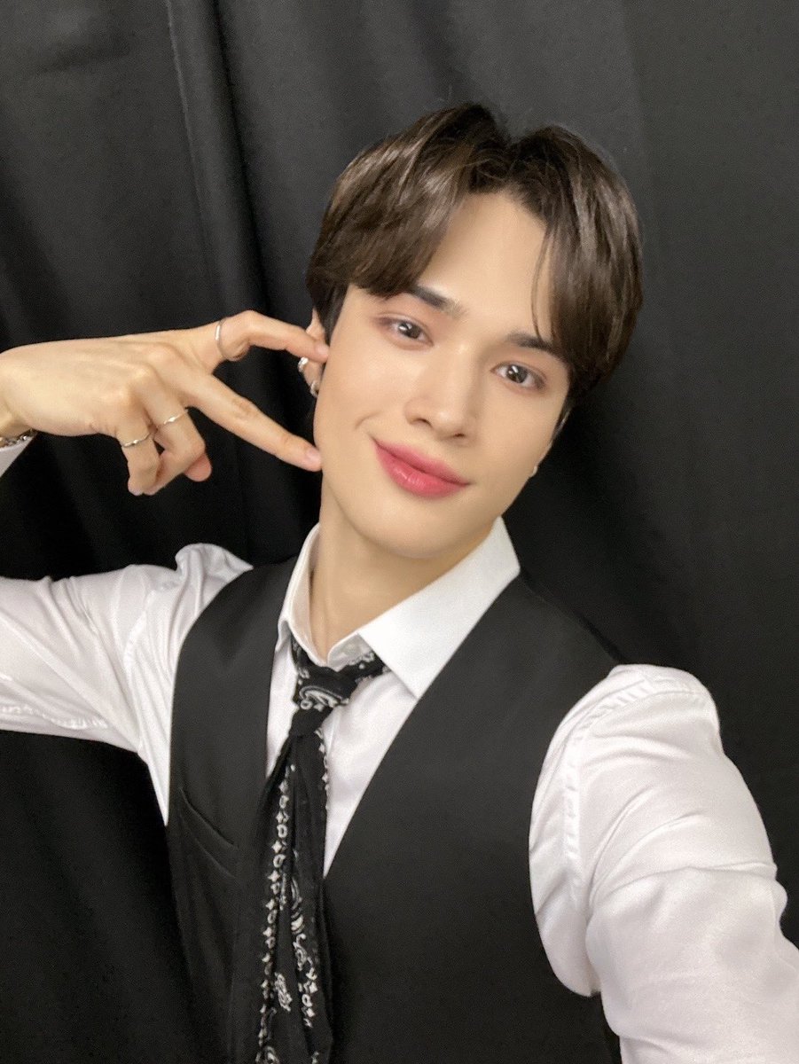 BDU4official's tweet photo. [📷]

KCON JAPAN 2024 완료 되었습니다~ 지켜봐줘서 감삼따!!! ✨💛🫶🏼🍀

#BDU #비디유 #JAYCHANG #제이창 #ジェイチャン https://t.co/Uhq3Ehmtcu