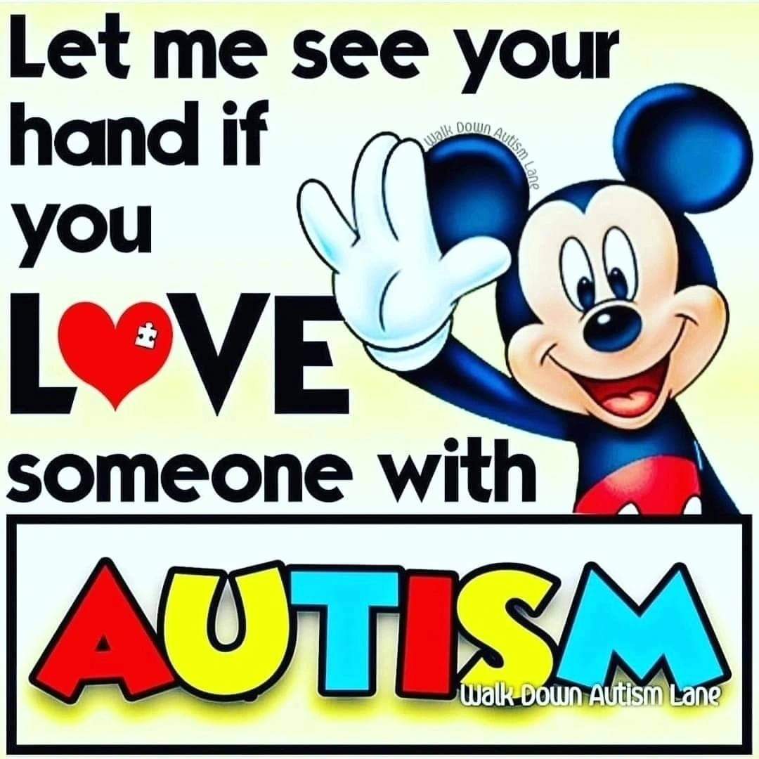 🙋🙋‍♀️ Hands Up 🙌 April is autism awarness month. Every day is autism awareness day in our house. #autism #autismdad #autismawareness #autismawarenessmonth #autismfamily #autismparent #autismrocks #lightitupblue #differentnotless 🙏💙👊🌍🫶🏾