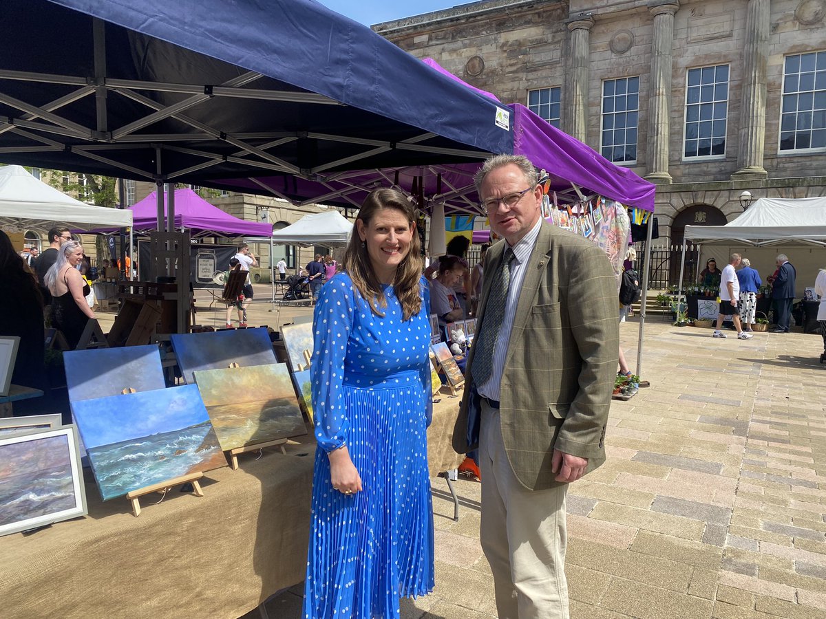 One of my favourite days of the year is seeing our new Mayor installed in #Stafford. Brilliant turnout at the Civic Service and parade today by the public too to support in glorious sunshine 🌞 <a href="/Staffordbc/">Stafford BC</a>
