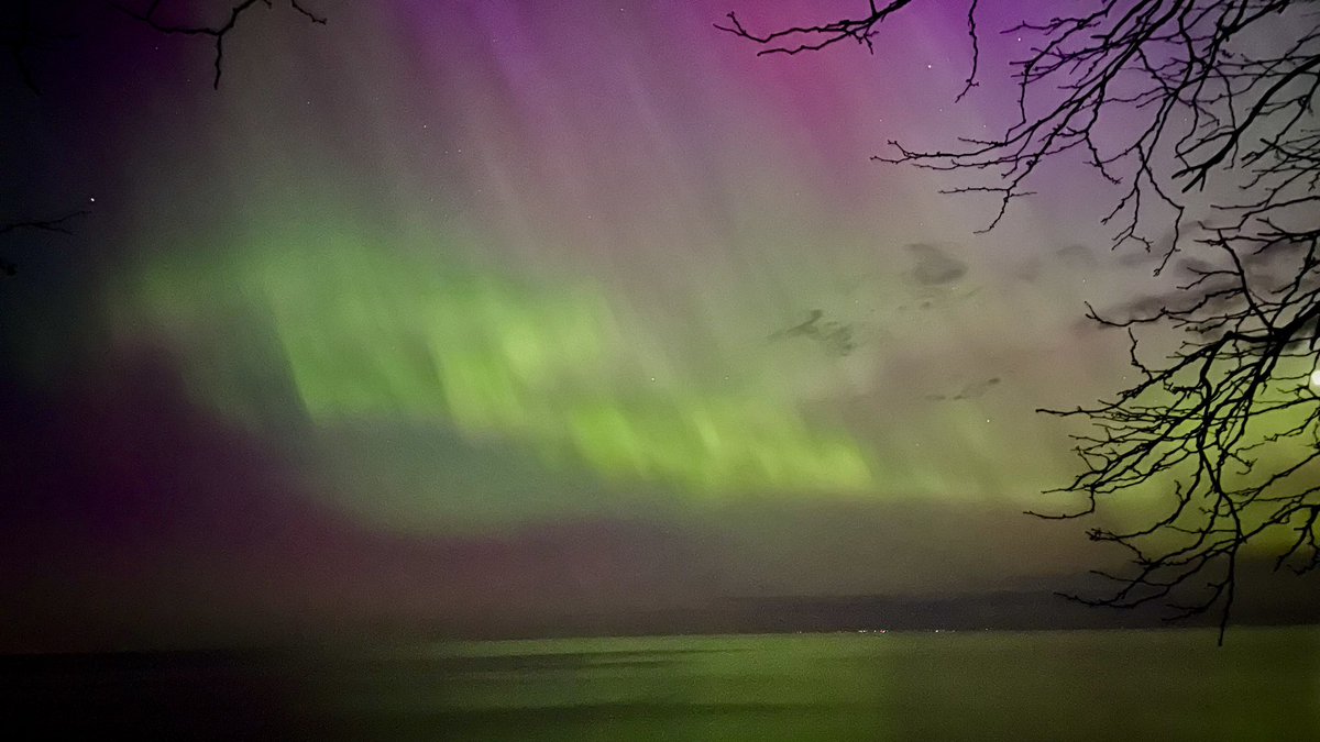 a few more…Northern lights paint the sky in #bayfield #lakehuron #aurora #Auroraborealis #NorthernLights #onstorm #shareyourweather #pioneerpark #more