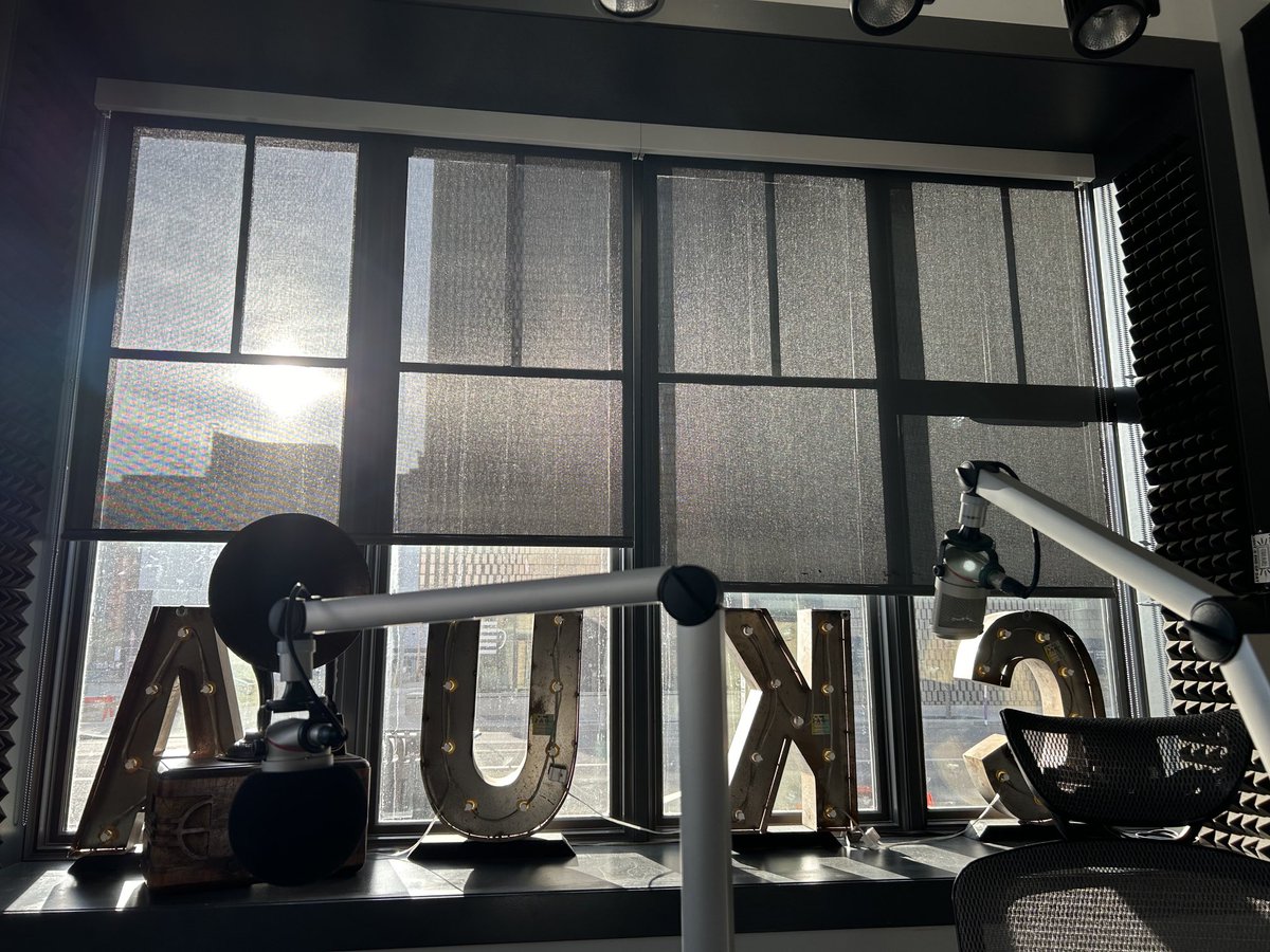 Bright &amp; beautiful this morning ⁦<a href="/ckuaradio/">CKUA Radio</a>⁩ to play new songs by ⁦@AdeemTheArtist⁩ ⁦<a href="/scenicalaska/">Scenic Route to Alaska</a>⁩ ⁦<a href="/cadenceweapon/">Cadence Weapon</a>⁩ <a href="/orvillepeck/">Orville Peck</a>⁩ with ⁦<a href="/outsidechild13/">Allison Russell</a>⁩ as well as tunes by Ella Fitzgerald &amp; Bob Marley. Join me!