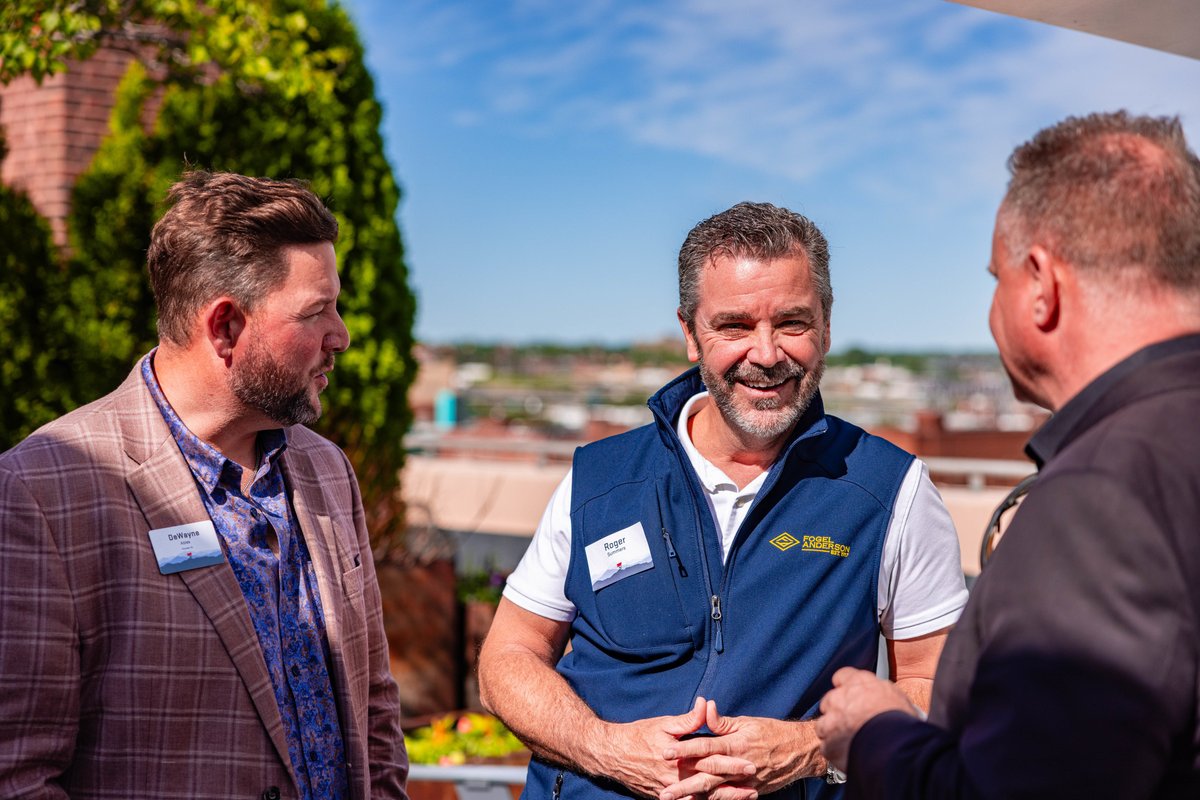 _PioneerIQ's tweet photo. True leadership isn't about the position you hold; it's about the impact you make on people. A heartfelt 'thank you' to everyone who joined us at the recent Pioneer Community Networking Event in Kansas City.

#PioneeringLeader #LeadershipGrowth https://t.co/K31Y1mqZ6k