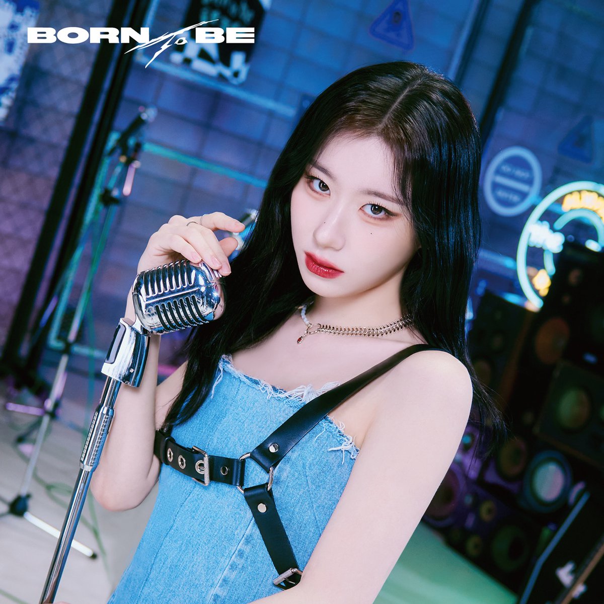 ITZY 2ND WORLD TOUR ＜BORN TO BE＞ in JAPAN

D-2

#ITZY #BORN_TO_BE #MIDZY
#ITZY_2ND_WORLD_TOUR
