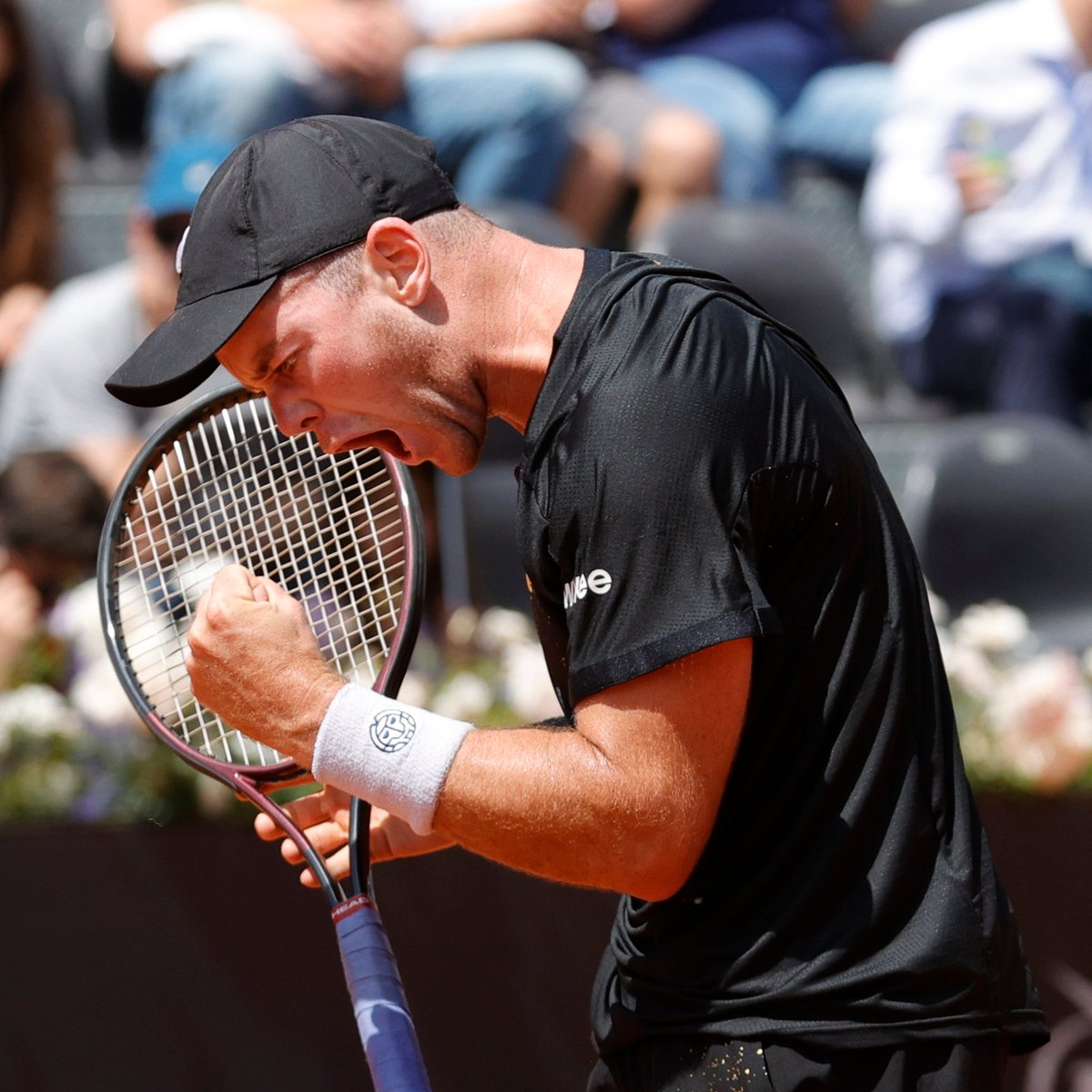Look at what it means 💪🤯

<a href="/DominikKoepfer/">Dominik Koepfer</a> rolls past 22nd seed Tiafoe 6-4 6-2 and sets up a third round clash against Paul in Rome. 

<a href="/InteBNLdItalia/">Internazionali BNL d'Italia</a> | #IBI24