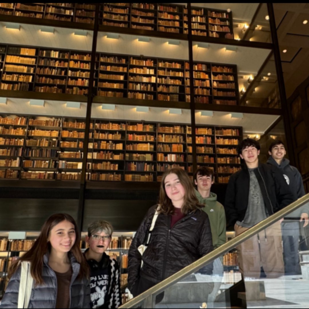 🎓🌏 Conard HS students delved into Yale University's culture, thanks to the Holmeen Family Grant! From language classes to art gallery tours, they gained valuable insights. Ready to help fund a new adventure? Visit fwhps.org
#EmpowerLearning #SupportEducation