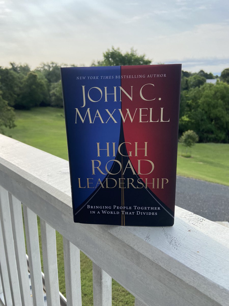 Summer reading- first up! @TheJohnCMaxwell