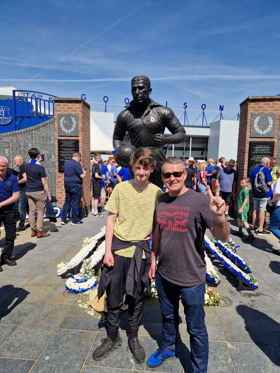 Last game of the season at home at the Grand Old Lady with my grandson Steven. #EVESHU #EFCMATCHDAY #UTFT #COYBB #EFC