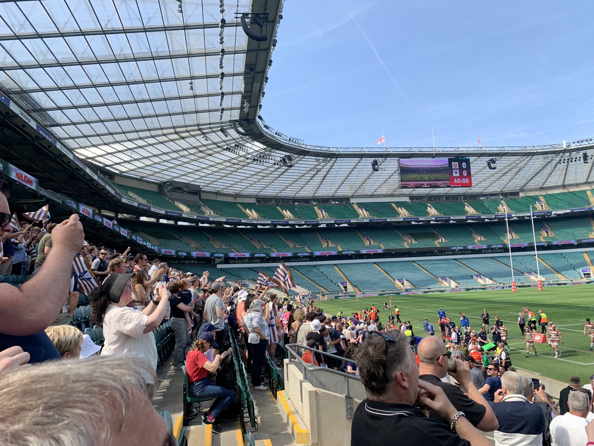 Southend is well and truly out in force at Twickenham!!! #TogetherSouth