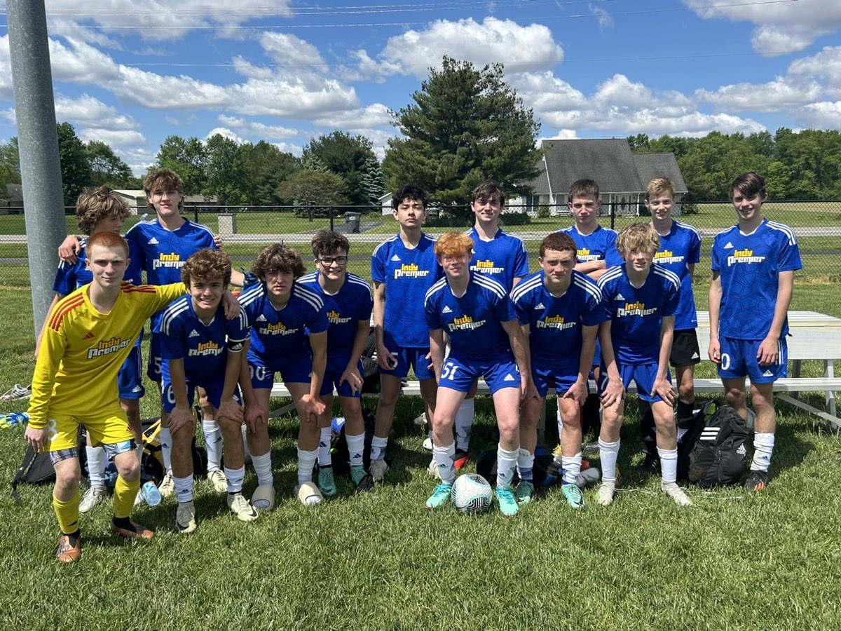 ⚽️08B Mundial after a tight win in Yorktown! #lookofvictory #chefiscookin🔥 #premierandproud💙