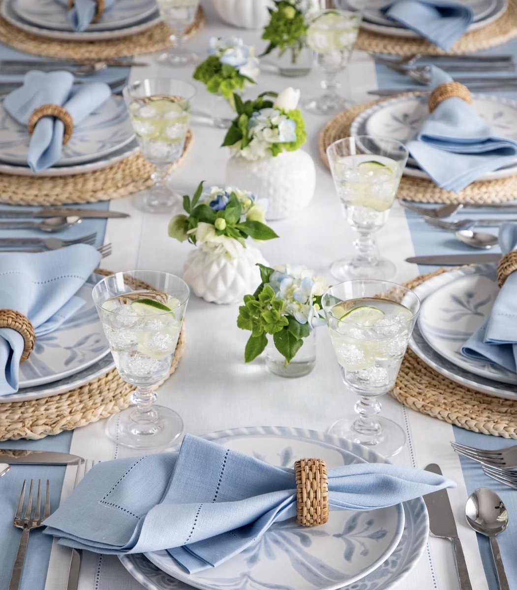 Tablescape