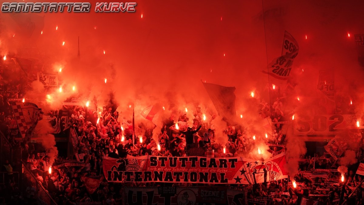 StuttgartRot's tweet photo. Werd' ein Teil davon, sei wild und frei,
immer dabei !
Verbieg' dich nicht für den Verband, die Polizei, sei wild und frei !

#VfB #FCAVfB https://t.co/ncZDxBPlDo