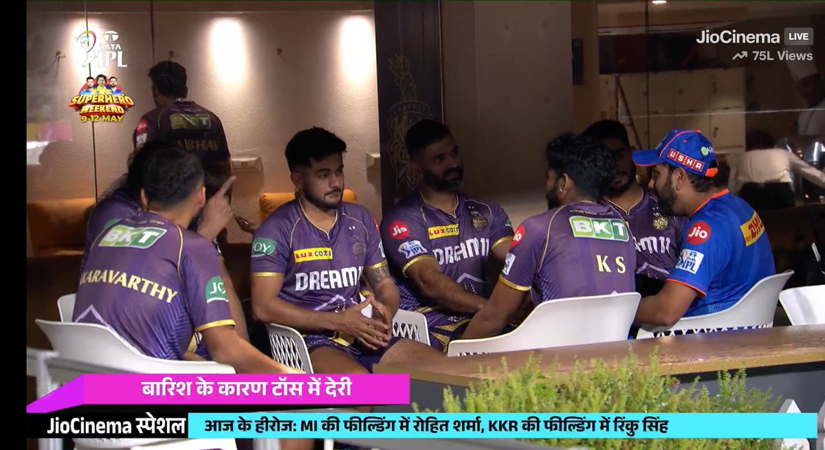 Man is sitting in Kkr dugout 😅