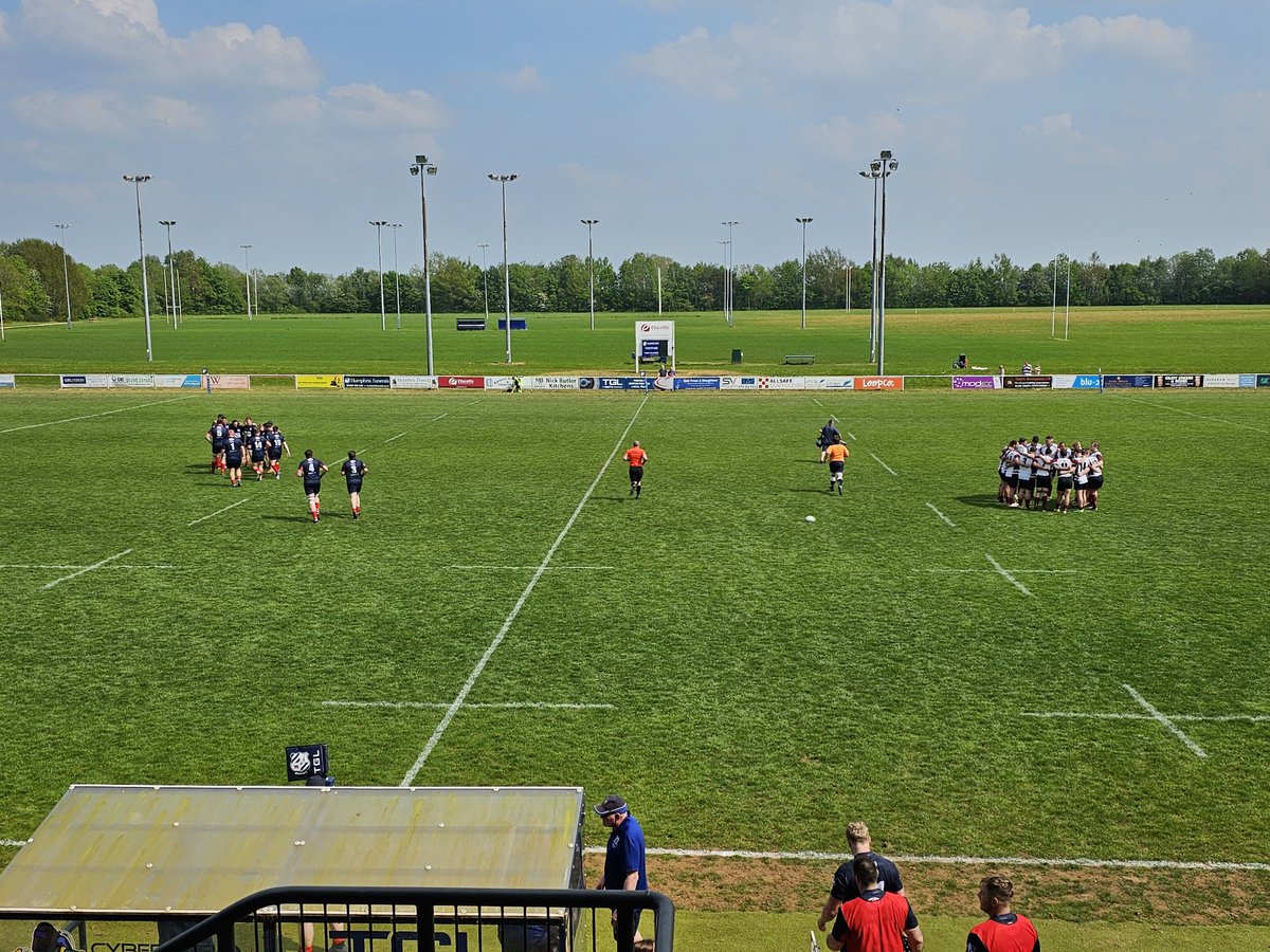 Lovely day for a game of rugby. @OxfordshireRFU vs Eastern Counties is underway. We'll try and provide a couple updates as the game goes on.