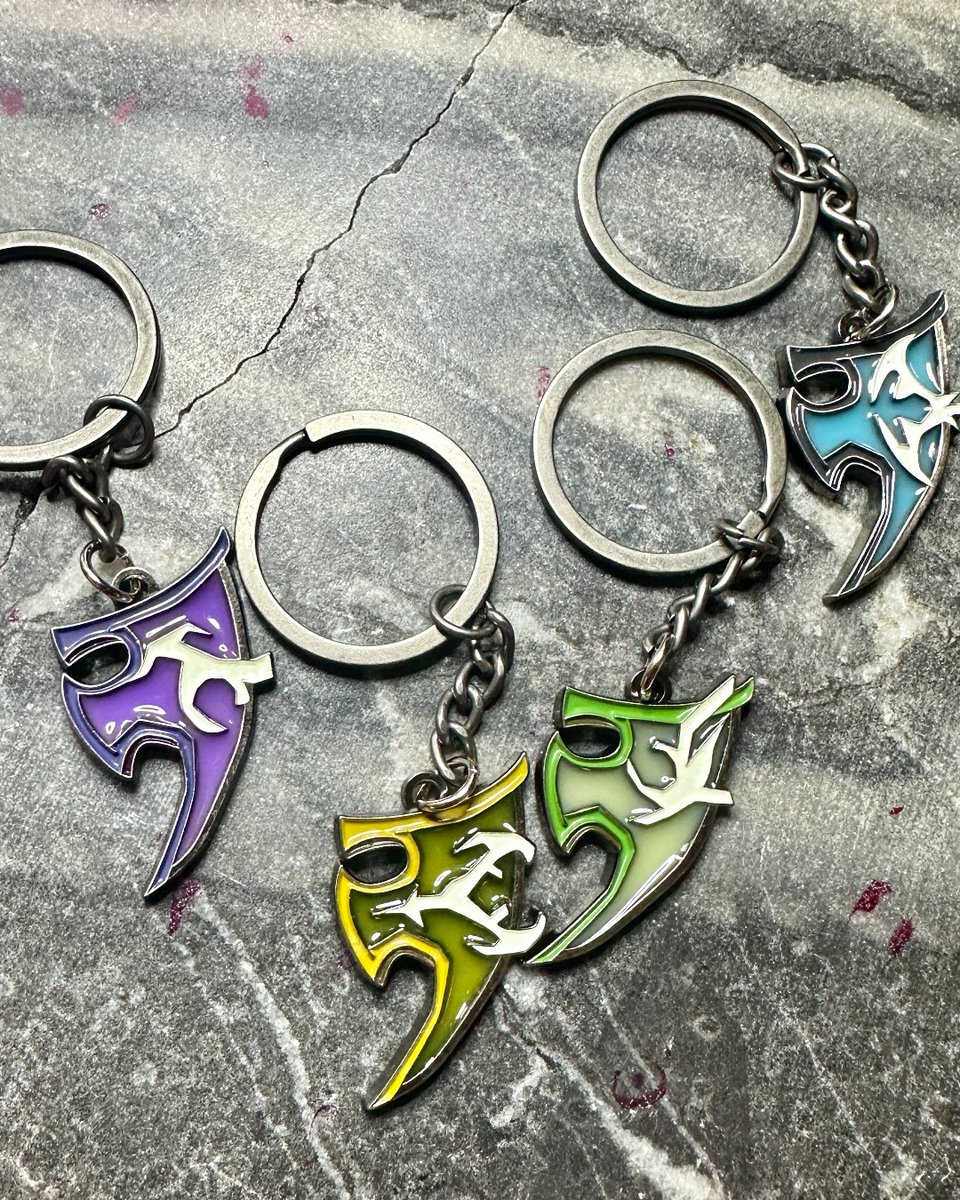 🎉 Spirit Shield Keyrings from @AngelsScapes out NOW, featuring translucent “stained glass” enamel & sigils that glow in the dark 🌚 📍 Available in the official merch store: runescape.backstreetmerch.com