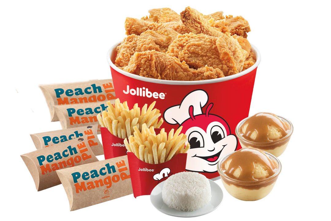 I know @Jollibee is the food brand for me to work with because the first time I ever walked into one the staff greeted with:

“good day manager“

Day 4 of me tweeting about Jollibee.