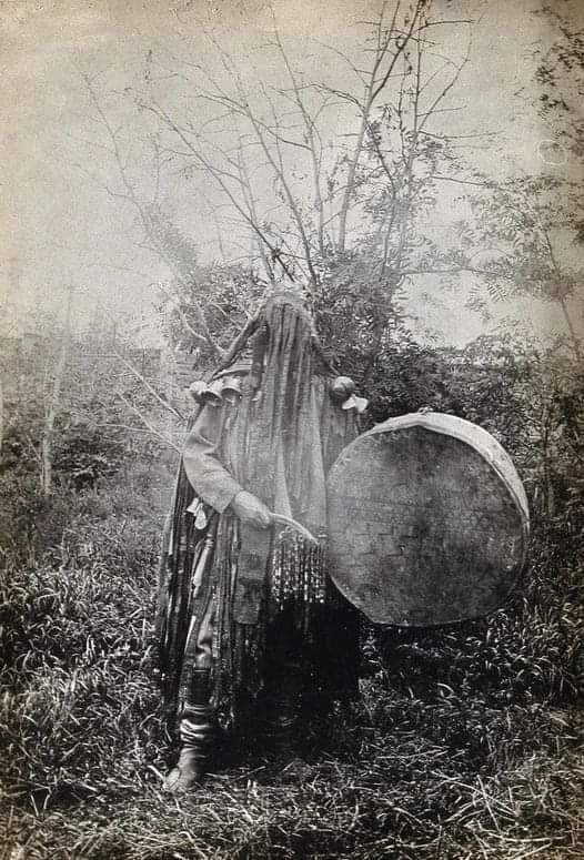 A Tatar Shaman, Minusinsk, Siberia, 1910.

A large minority of people in North Asia, particularly in Siberia, follow ancient religio-cultural practices of  Shamanism. Some researchers regard Siberia as heartland of Shamanism.

Siberian Shamans, reenacting their dreams wherein…