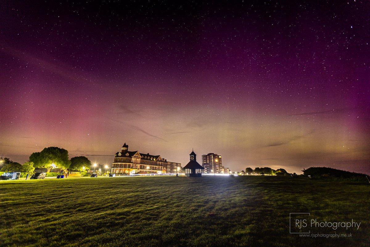 RJSPhoto89's tweet image. Northern lights made it to #frinton as well last night 

@StormHour @ChrisPage90 @itvanglia @itvweather #frintononsea #northernlights #aroraborealis