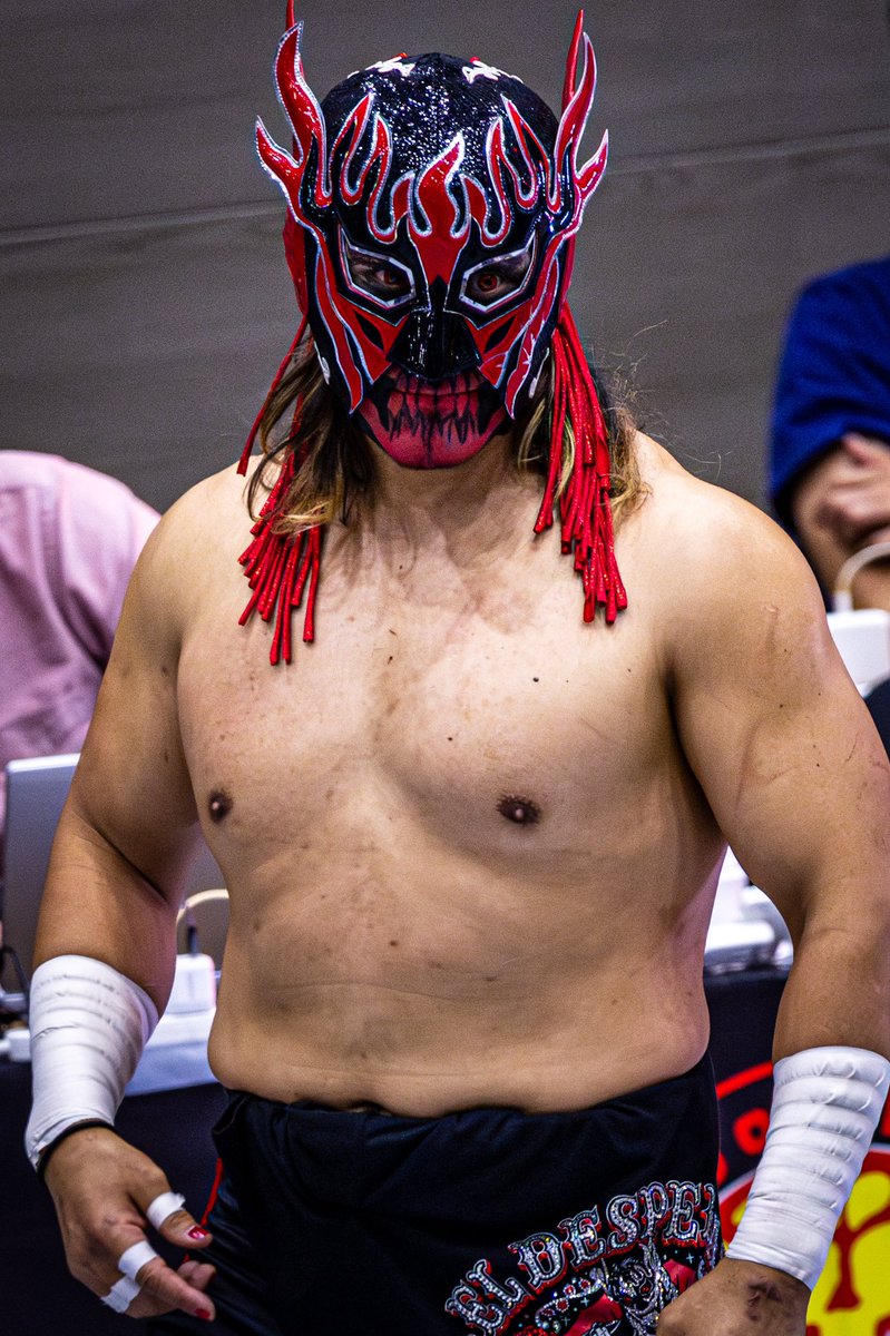 2024 5.11 #新日本プロレス YohaSアリーナ ～本能に、感動を。～
#エル・デスペラード #ElDesperado 選手
赤いフリンジの新しいマスク！
カッコいい！
#njpw #BOSJ31 #njbosj