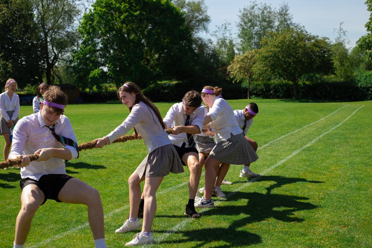 StPetersYork's tweet photo. Today was goodbye to the #StPetersUpperSixth β¦ π₯²
We wish you all the best in your exams Class of 2024 and canβt wait to see what big things you do next π«Ά
All photos here: https://t.co/uiGCcNv9Z0
#StPetersValues | π€ https://t.co/lzyRkGR08A