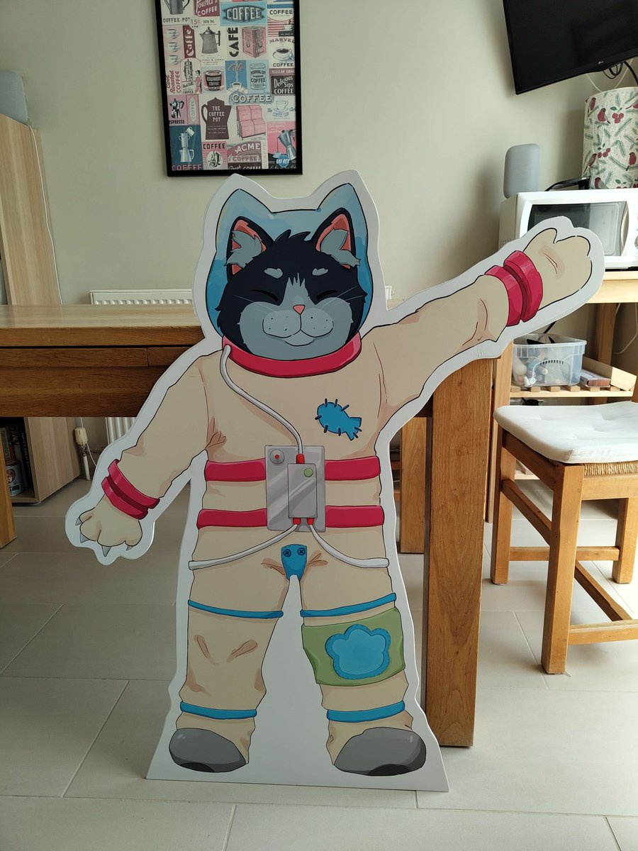YarnTheoryGames's tweet image. Squeak has gained physical form, ready for this years @Falmouthgames expo! 🐈🚀

#SpaceForTwoGame #StudentGame