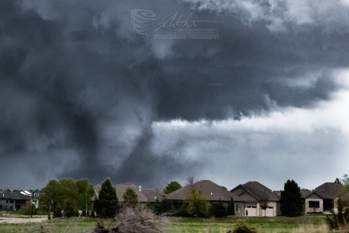 WhiteWeather_'s tweet image. This world is an amazing place.