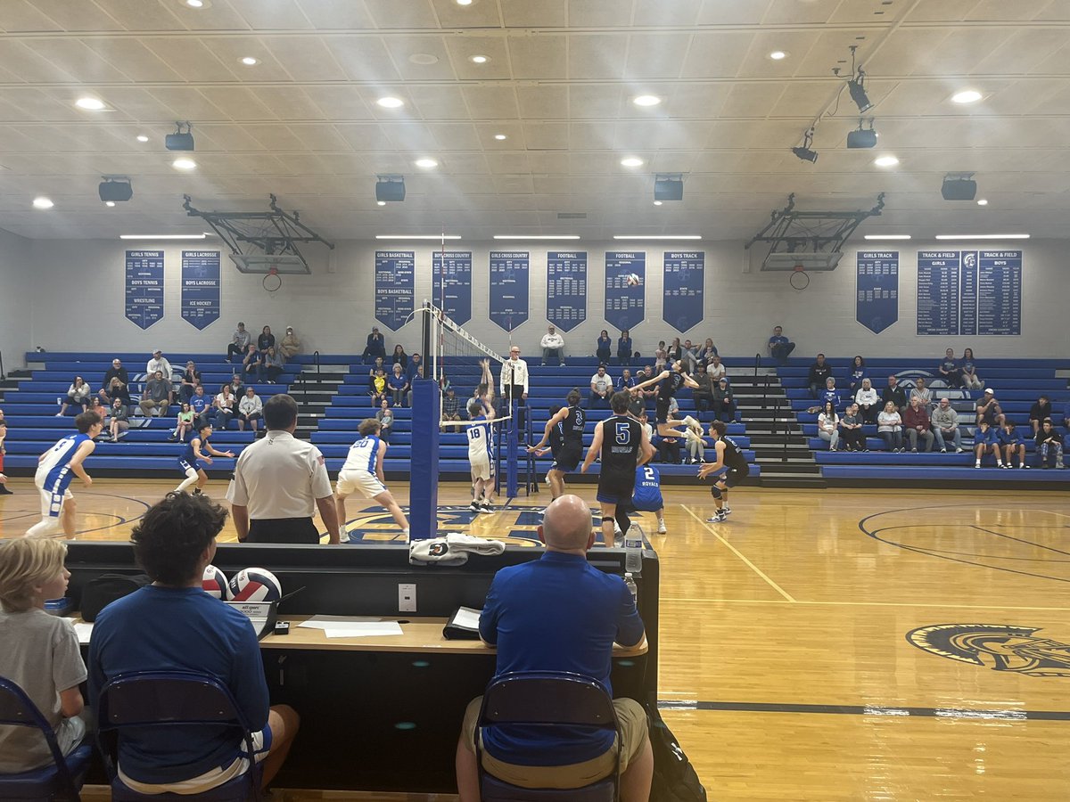 Checking out @IBVCAvb Sectional Tournament at Bishop Chatard High School. Sectional Championship Match: @HSE_boysvball vs @bctrojanvb. Thank you for hosting @BCHSAthletics! #TourneyTime #GrowTheSport #ExcitedForNextYear @IHSAA1 @HSEAthletics