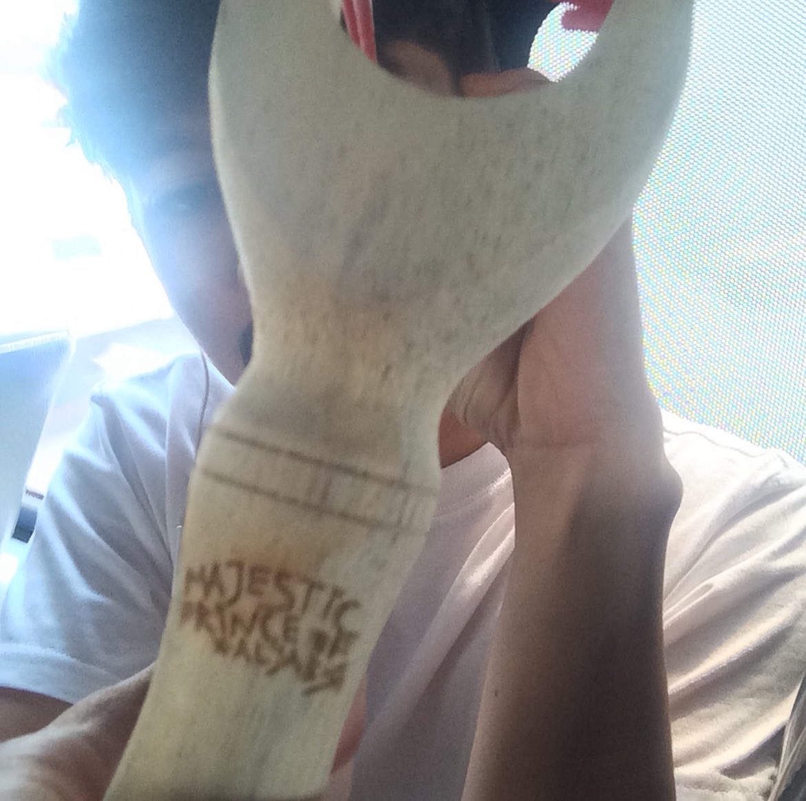 <a href="/ivannmakhsara/">Ivan M</a> Dulu band aku <a href="/bitzmika/">BITZMIKA</a> bikin merch ketapel, mayan buat nembak begal. Ada yang masih punya gak ya?