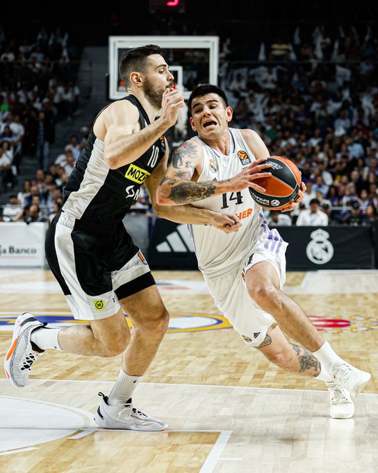 #RealMadrid | BAD NEWS as After the tests carried out today on Gabriel #Deck by RM Medical Services, he has been diagnosed with a rupture of the internal collateral ligament in his right knee. #Baloncesto #F4GLORY #LigaEndesa #Argentina #HalaMadrid