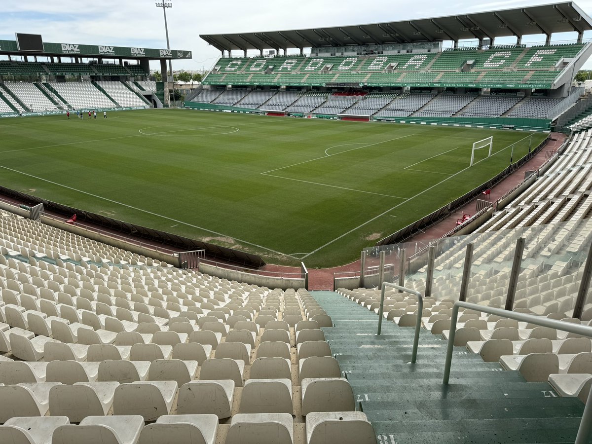 Radio Córdoba (@radiocordobaser) on Twitter photo Esta tarde os contamos en directo el partido entre el <a href="/CordobaCF_ofi/">Córdoba CF</a> y el <a href="/atcosanluqueno/">Atlético Sanluqueño</a> Desde las 19:50 horas en el 102.0 FM y App de la Cadena SER. Con la narración de <a href="/jaalba10/">Jose Antonio Alba</a> y los comentarios de Pedro Sánchez “Pedrito” 📻⚽️ Esta tarde os contamos en directo el partido entre el <a href="/CordobaCF_ofi/">Córdoba CF</a> y el <a href="/atcosanluqueno/">Atlético Sanluqueño</a> Desde las 19:50 horas en el 102.0 FM y App de la Cadena SER. Con la narración de <a href="/jaalba10/">Jose Antonio Alba</a> y los comentarios de Pedro Sánchez “Pedrito” 📻⚽️