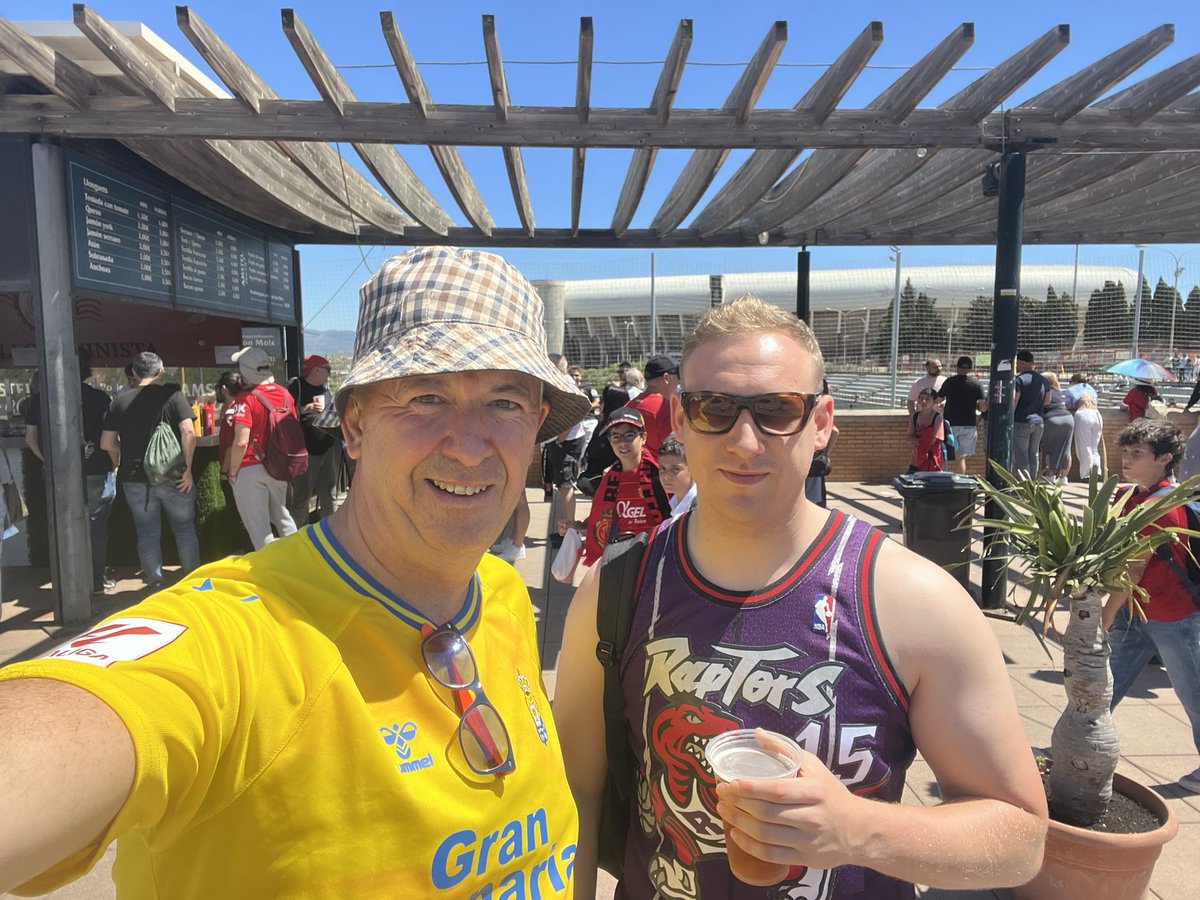Dad69Geo's tweet image. A another big disappointment in Son Moix. Win or lose we’ll be there, making a few new friends on the way. Vamos! 🐥@UDLP_english @UDLP_UK
