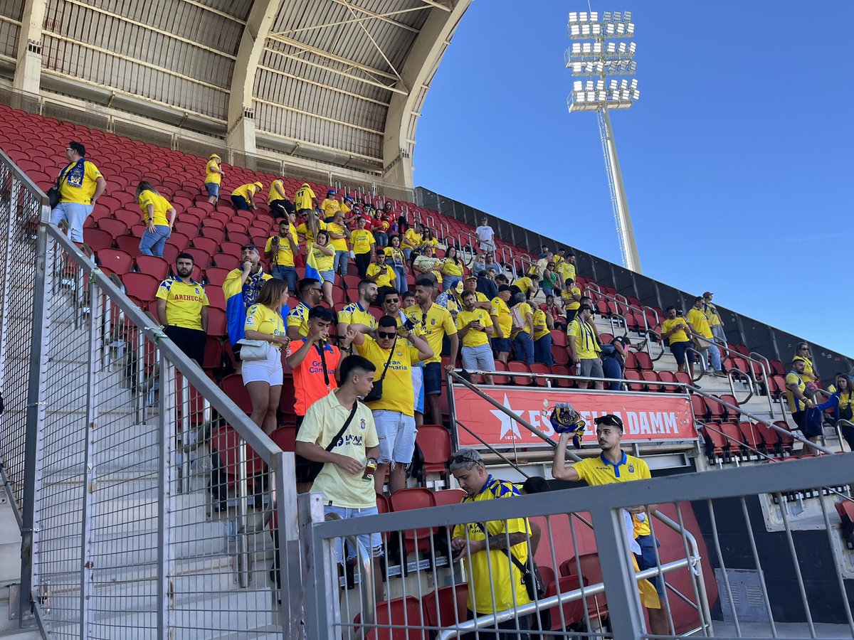 Dad69Geo's tweet image. A another big disappointment in Son Moix. Win or lose we’ll be there, making a few new friends on the way. Vamos! 🐥@UDLP_english @UDLP_UK