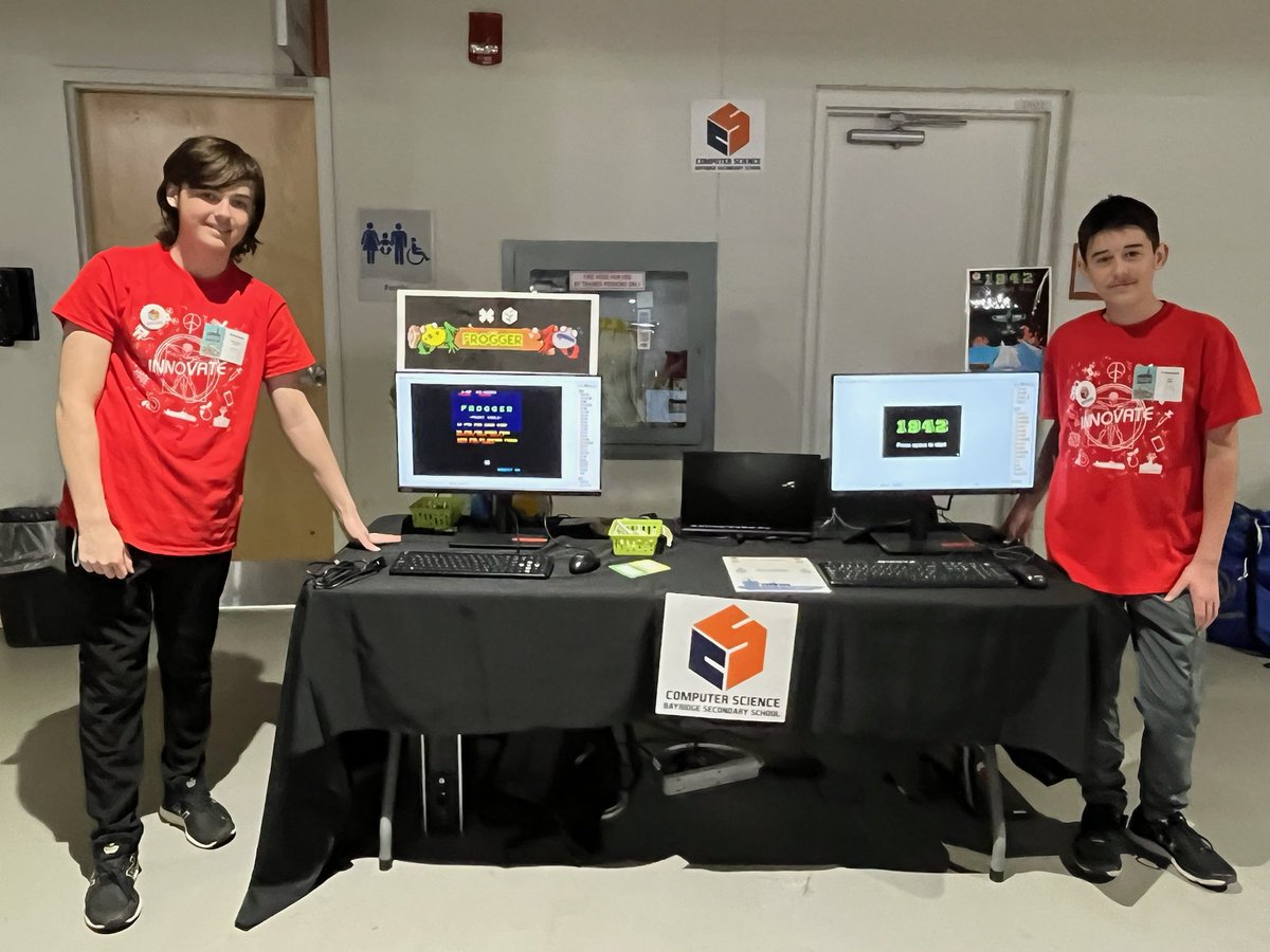 The Bayridge Computer Specialist Program is once again a huge highlight at today's Science Rendezvous. Thanks to Mr Swaine and congrats to our BCSP students for all of their hard work! @bssCompSci